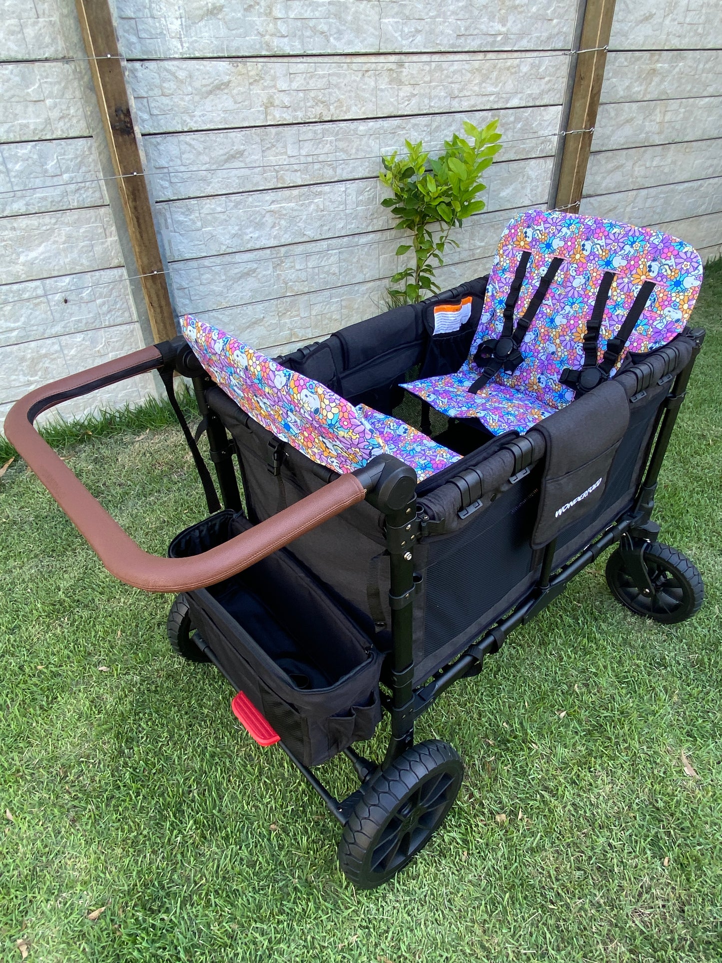 Prototype - Wonderfold 4 Seater - Flower Dog