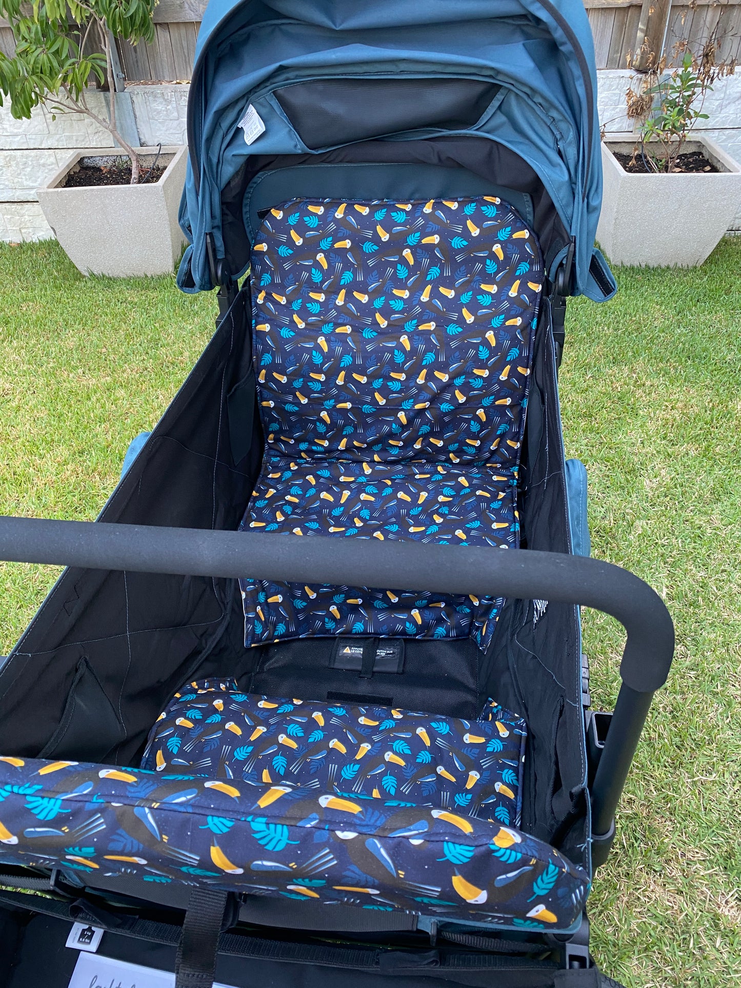Larktale 4 Seater - Caravan - New Model